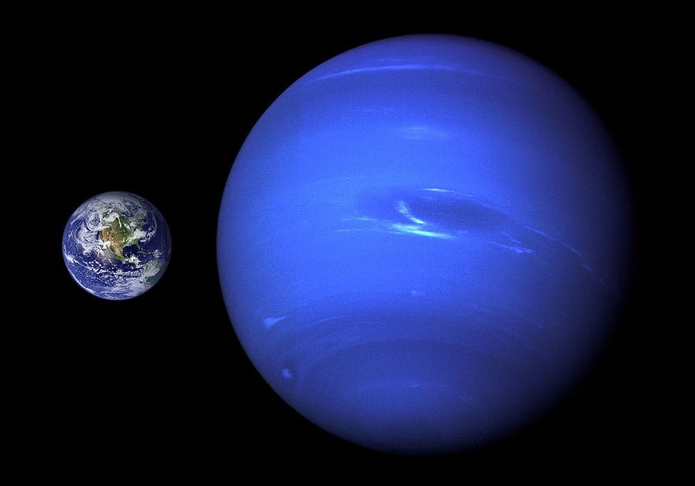 Planet neptune compare to earth