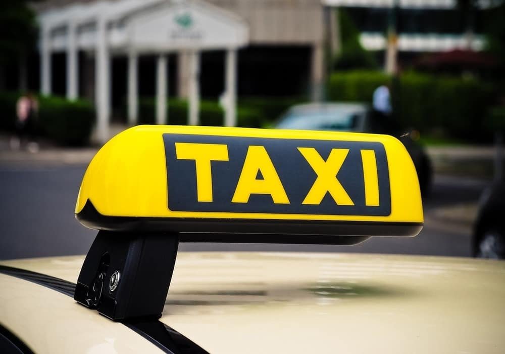 Taxi Dream Meaning (Cab)