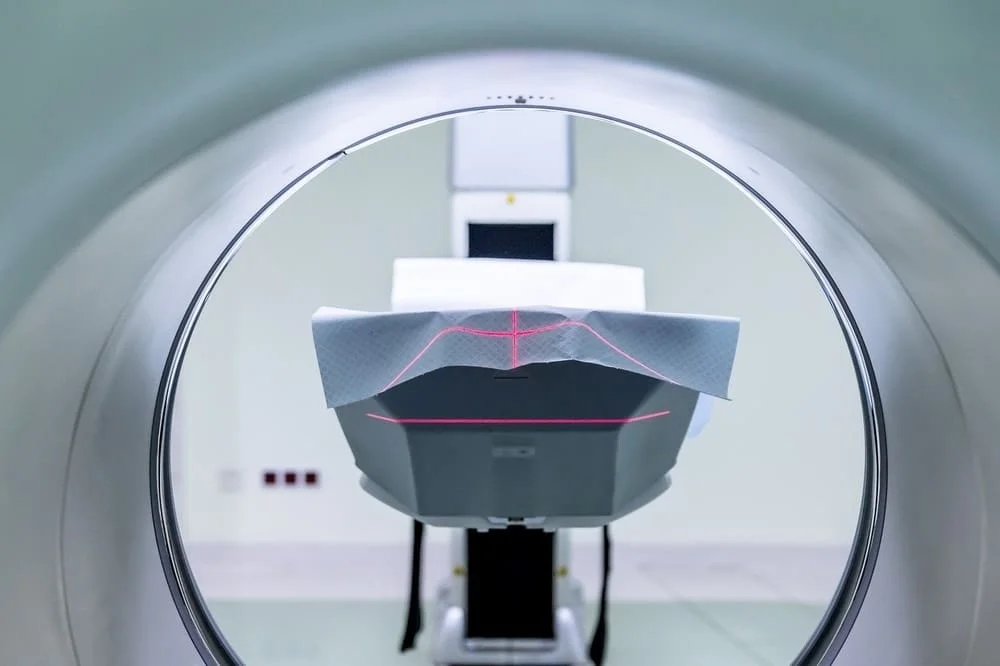 Difference between CT scan and MRI