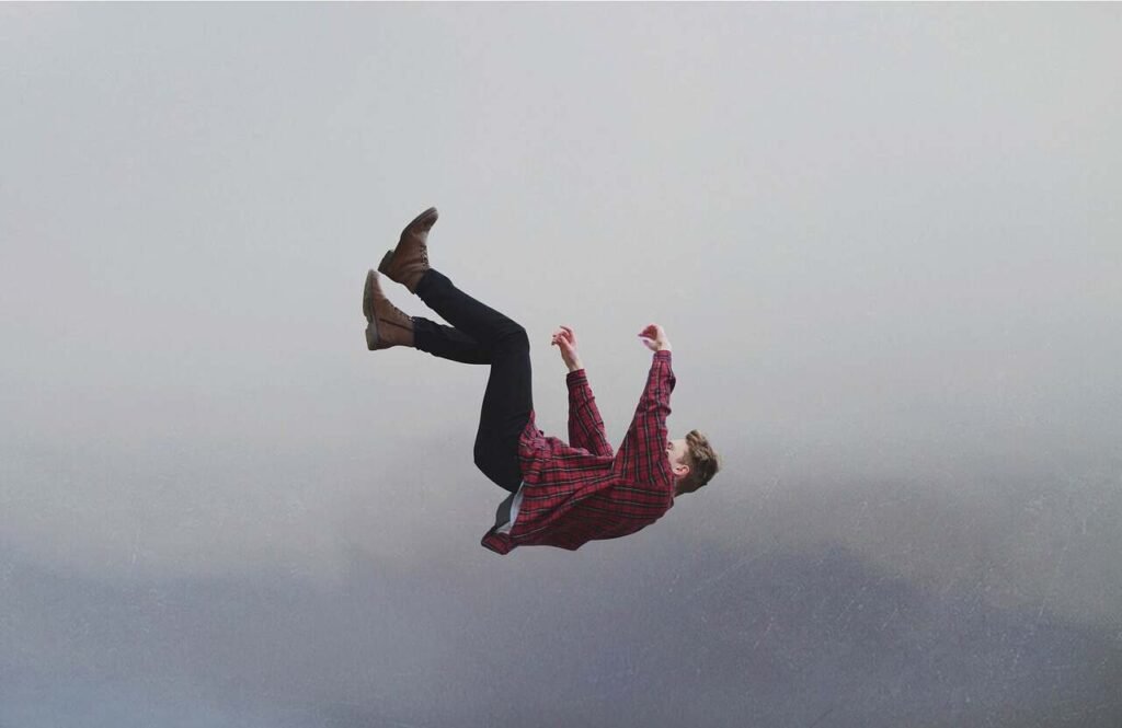Falling dreams