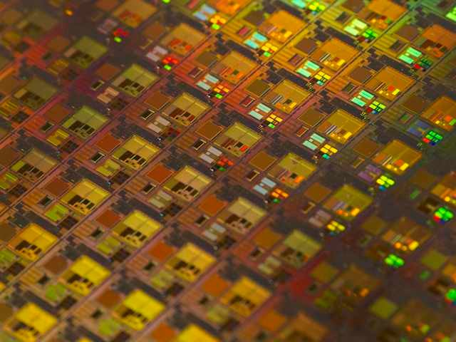 selenium chemical element and electronic materials research